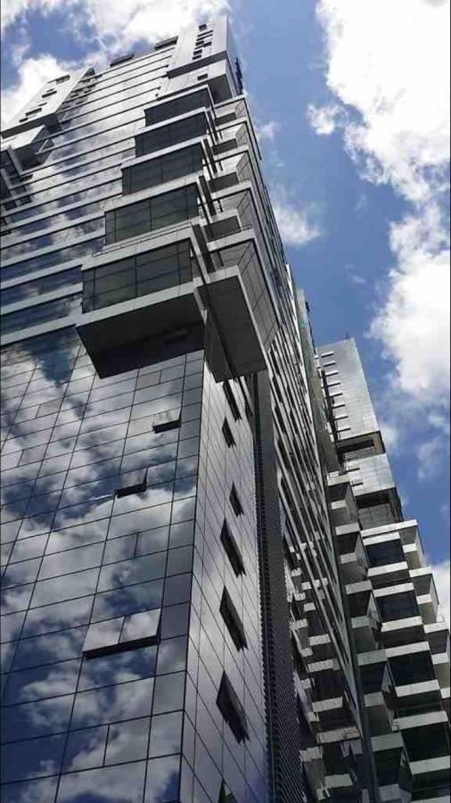 3 Towers 10Min To Klcc Next To Hospital Gleneagle Apartman Kuala Lumpur Kültér fotó